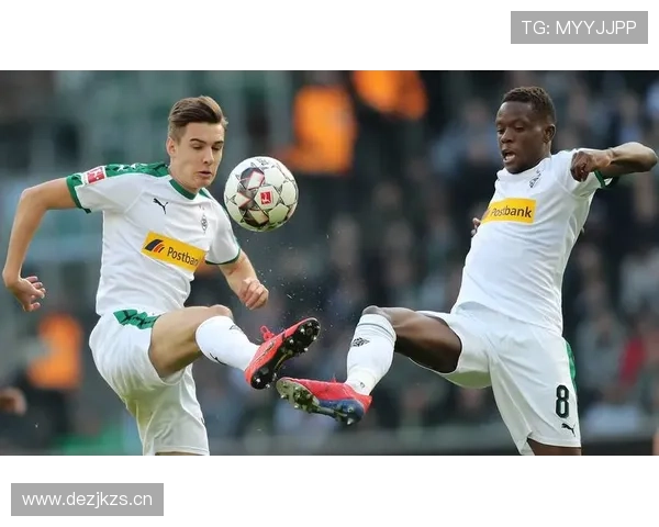 拜仁慕尼黑边路犀利表现持续,是否过度依赖突破对赛季走势形成制约 拜仁慕尼黑边路犀利表现持续,是否过度依赖突破对赛季走势形成制约