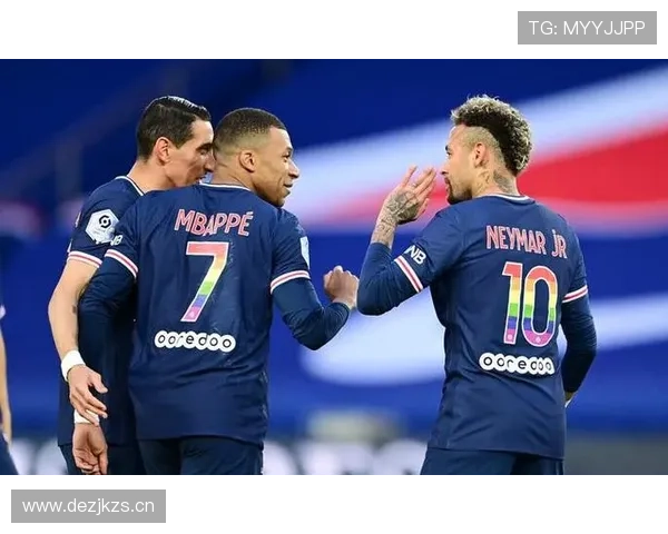 瓦伦西亚长期重建困局仍在持续，对球队发展前景影响显著