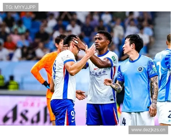 上海申花争冠稳定性面临考验：关键阶段表现波动对竞争格局带来变化